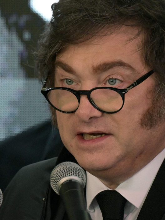 Crisis en el Gobierno de Javier Milei: Nuevas Revelaciones sobre el Jefe de Gabinete