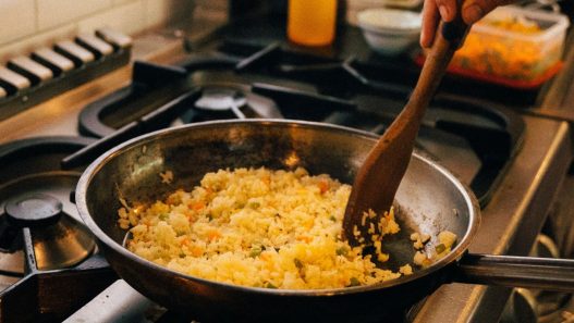 Los secretos del arroz blanco: chefs españoles revelan su receta