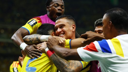 Colombia logra clasificación a dieciseisavos tras vencer a RD Congo