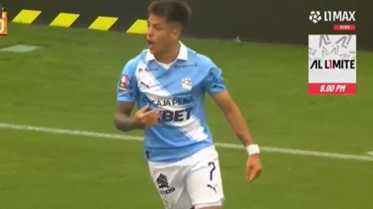 Santiago González Scores with Precision in Sporting Cristal vs Los Chankas Match