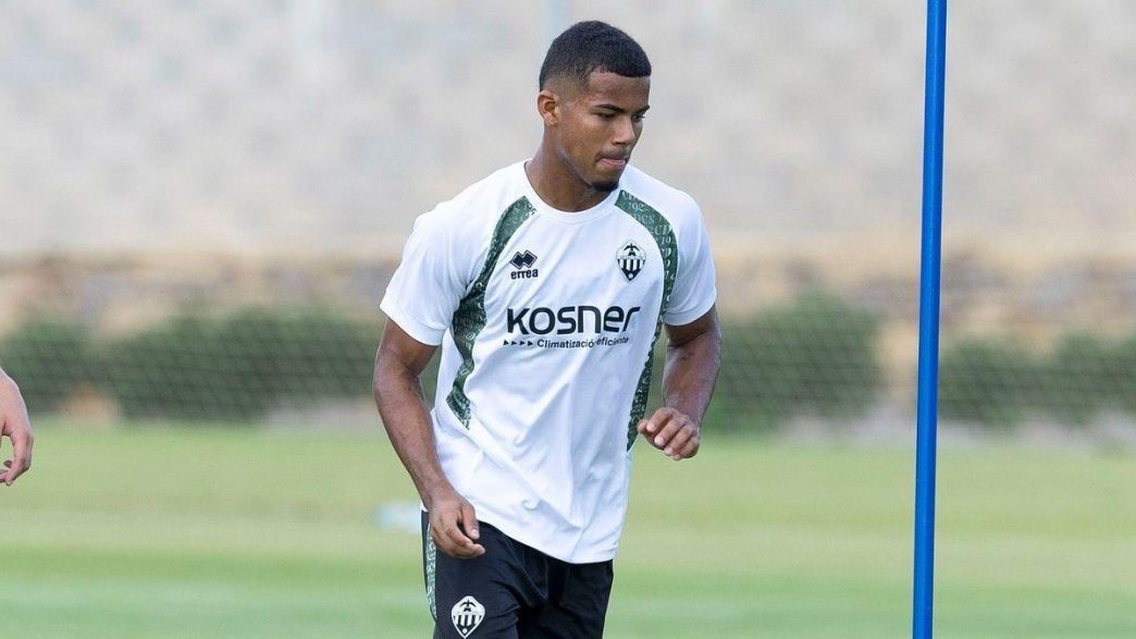 Matías Orozco hace su debut exitoso con el Castellón en la Segunda División española