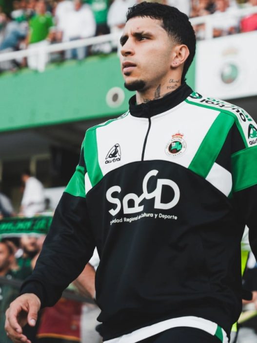El Real Racing Club de España donará más de 80 millones de pesos para la reconstrucción de La Victoria