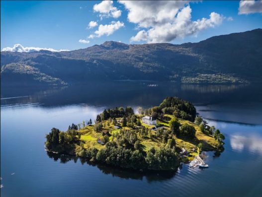 La isla del Diablo vuelve al mercado: casi 4.000 m2 en un paraíso noruego