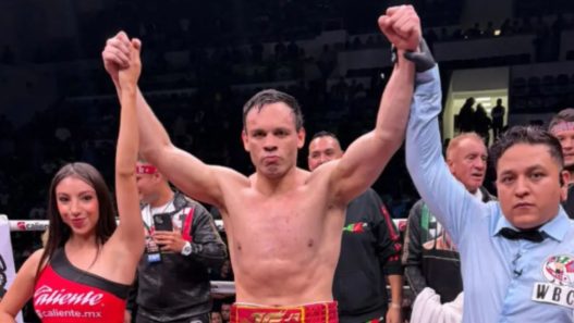 Julio César Chávez Jr. considera su nocaut como un gran éxito tras vencer a Jeison Troncoso