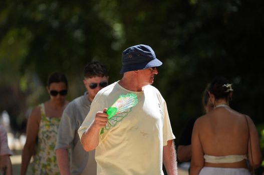 Avisos de calor para once comunidades con temperaturas que alcanzarán los 40 grados