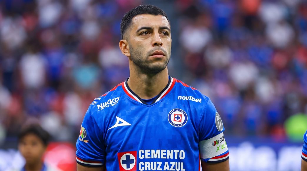 Erik Lira enfrenta el revés del fichaje fallido al Mónaco mientras recibe apoyo de Cruz Azul y sus seguidores