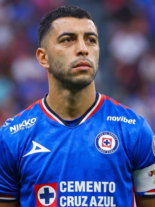 Erik Lira enfrenta el revés del fichaje fallido al Mónaco mientras recibe apoyo de Cruz Azul y sus seguidores