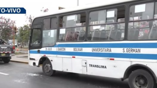 Atacan a balazos bus de Translima en San Martín de Porres