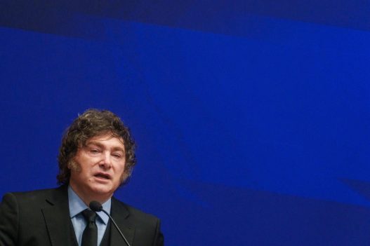 Milei anuncia sanciones a petroleras en Malvinas y crea una base naval en Tierra del Fuego