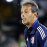 Fernando Batista cesa como entrenador de la selección de Costa Rica tras seis partidos con bajos resultados