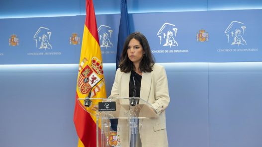 Vox acusa a Sánchez de buscar un estallido social en Ceuta y Melilla