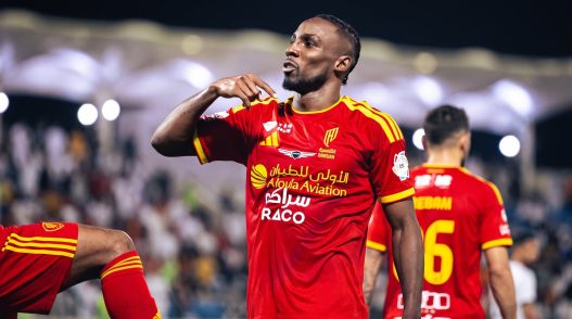 Julián Quiñones anota en la Saudi Pro League y continúa destacando
