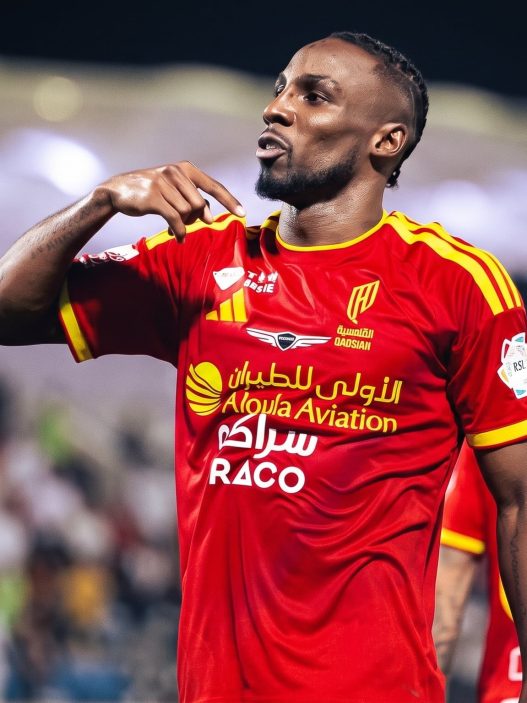 Julián Quiñones anota en la Saudi Pro League y continúa destacando