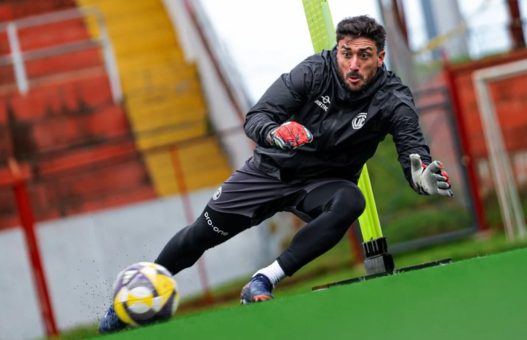 Debut in a New Role: UTC Goalkeeper Ignacio Barrios Plays as Forward