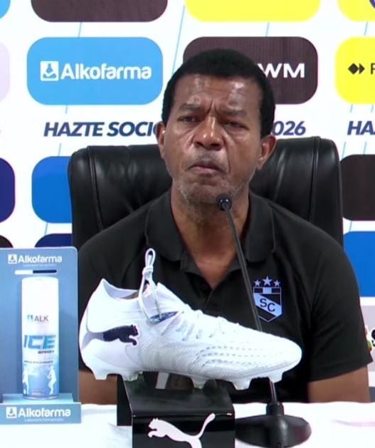 Julio César Uribe expresa su dolor tras agresión de barristas: “El fútbol ya no me emociona”