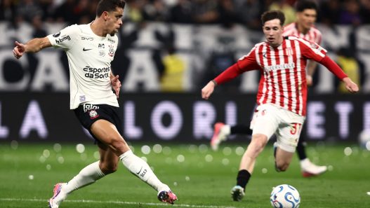 Estudiantes avanza a semifinales de la Copa Libertadores tras vencer a Corinthians
