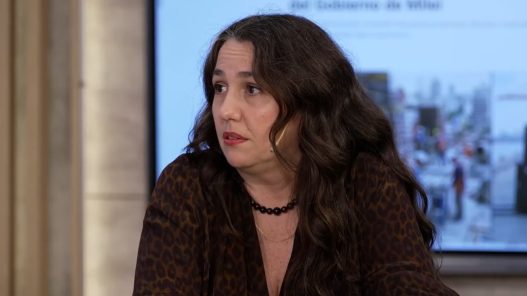 Narda Lepes defiende la Ley de Etiquetado Frontal y critica posible derogación