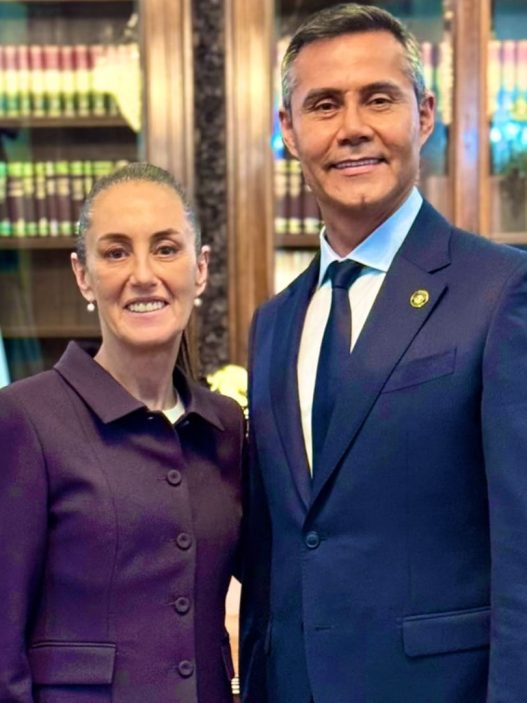Claudia Sheinbaum defiende al director de Birmex tras compra de departamentos