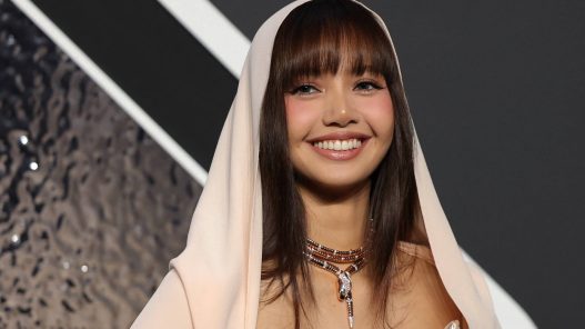 Lisa habla sobre el impacto del K-Pop en su vida amorosa