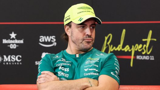 Güenther Steiner respalda a Fernando Alonso en Aston Martin tras su destacado desempeño en Zandvoort