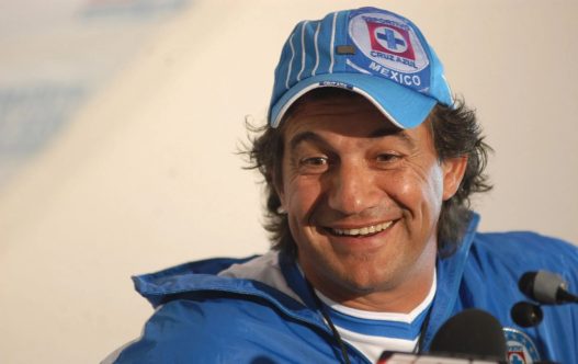 Cruz Azul expresa su apoyo a Rubén Omar Romano tras su recuperación del cáncer de próstata