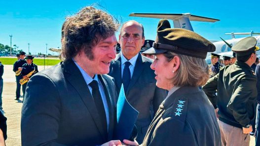 Milei Anuncia la Construcción de una Base Naval en Tierra del Fuego