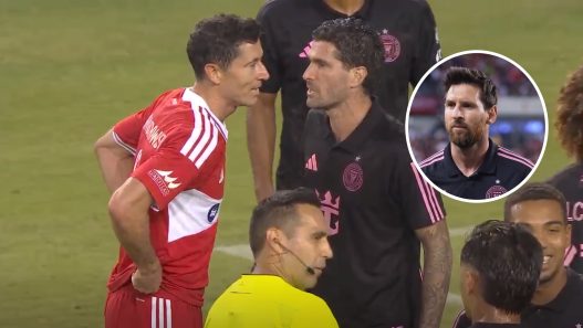 El momento en que Lionel Messi eligió alejarse del conflicto entre De Paul y Lewandowski